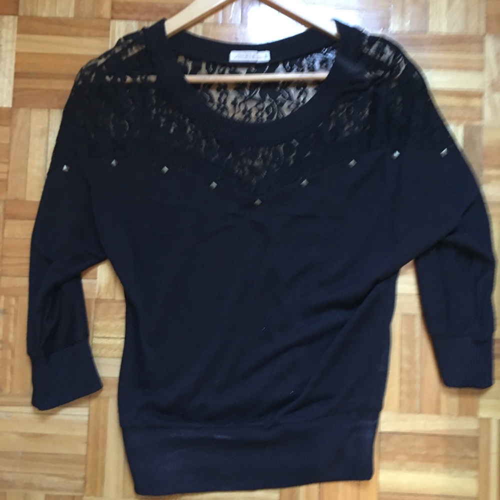 1/4 sleeve sweater